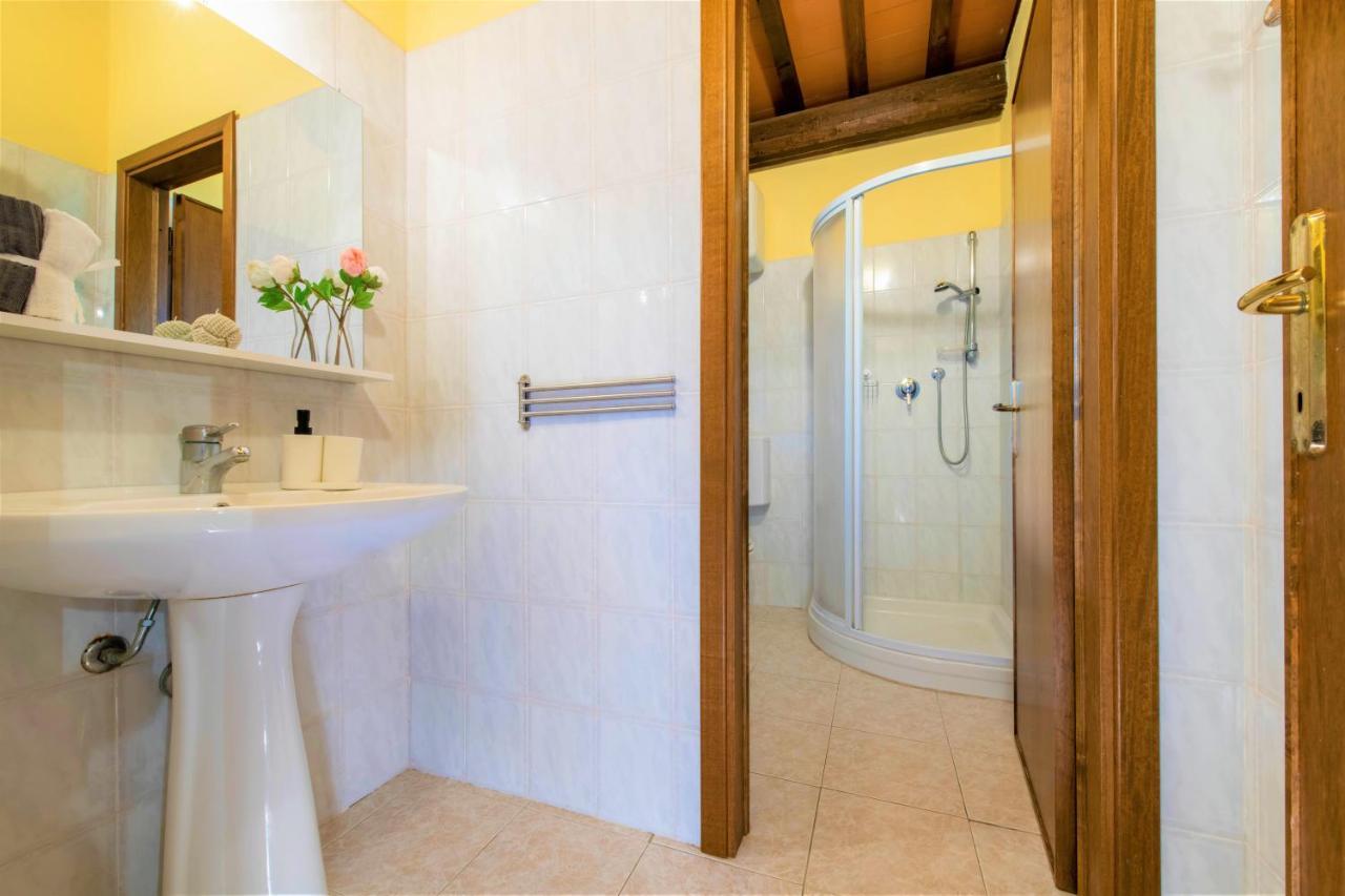 Hostly - Country House Donoratico - Only For Families ภายนอก รูปภาพ