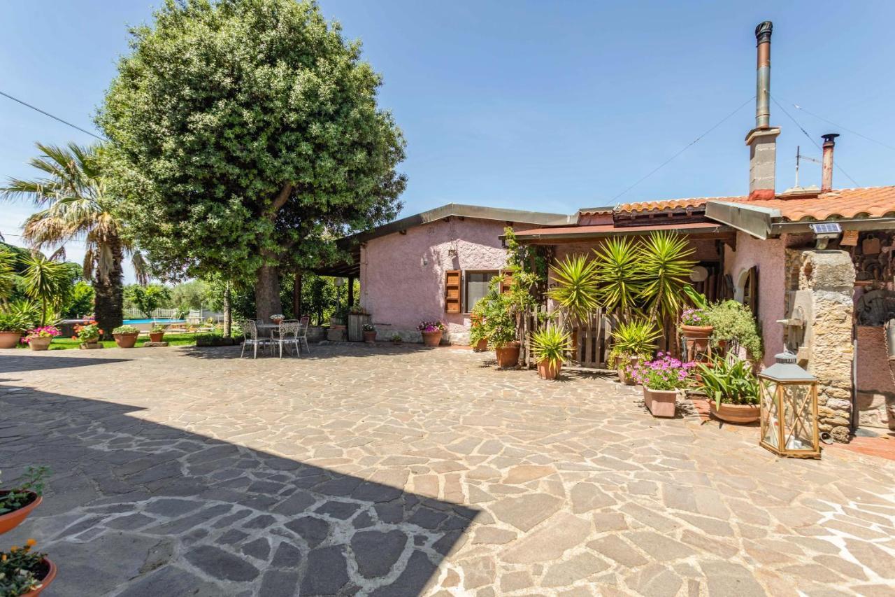 Hostly - Country House Donoratico - Only For Families ภายนอก รูปภาพ