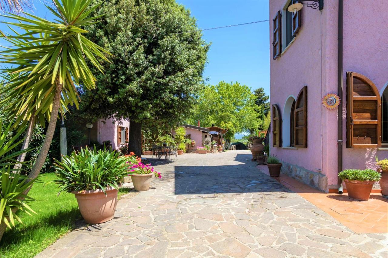Hostly - Country House Donoratico - Only For Families ภายนอก รูปภาพ